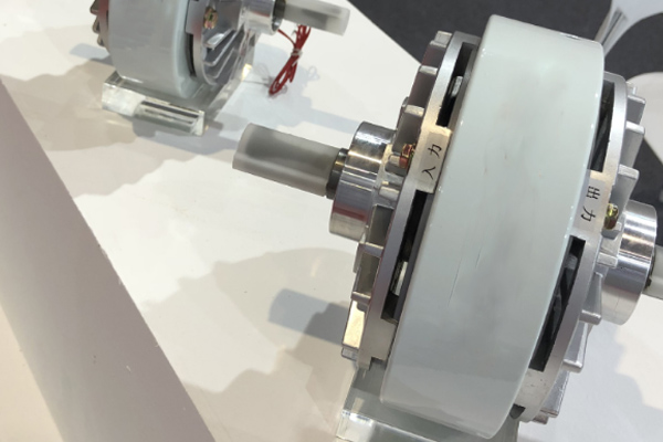 磁粉制動(dòng)器